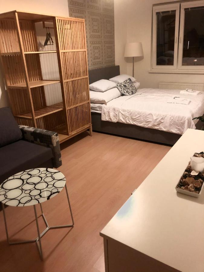 Richie Apartment near Aquapark Prag Exterior foto