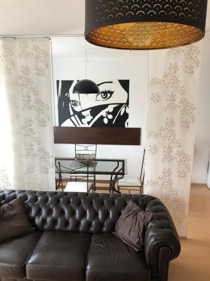 Richie Apartment near Aquapark Prag Exterior foto